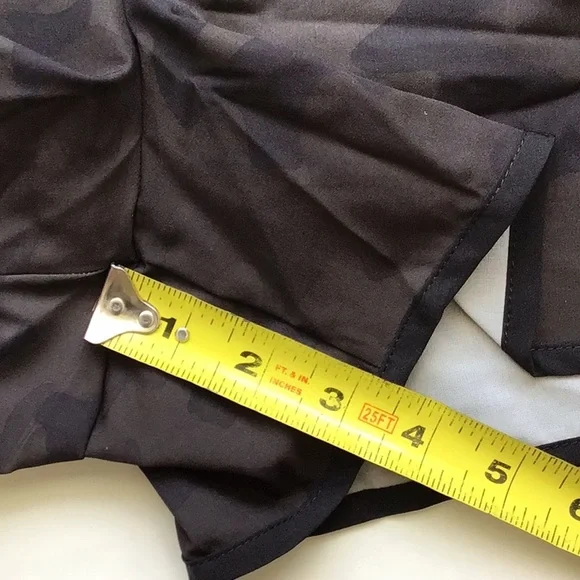 Camo Athletic Shorts - Picture 9 of 10